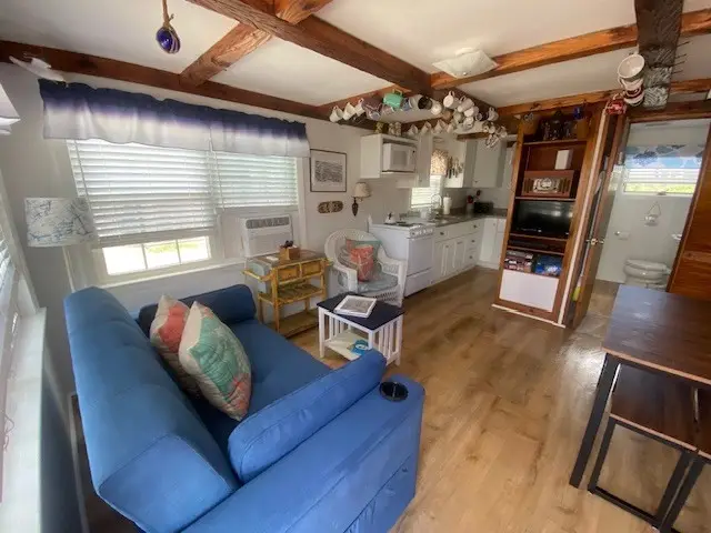 195 N Shore Blvd #J, East Sandwich, MA 02537 - #2
