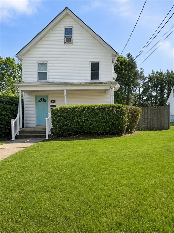 33 E Chestnut St, Sharon, MA 02067