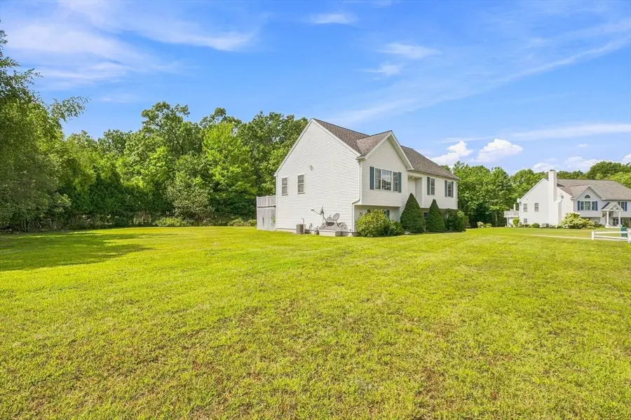 21 Hamilton Way, Holbrook, MA 02343 - #3