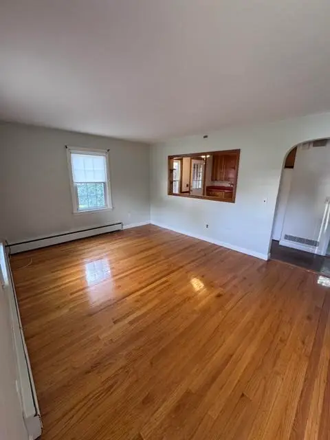 7 Globe St, Attleboro, MA 02703 - #3