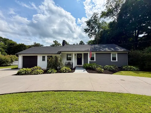 335 South Street, Wrentham, MA 02093