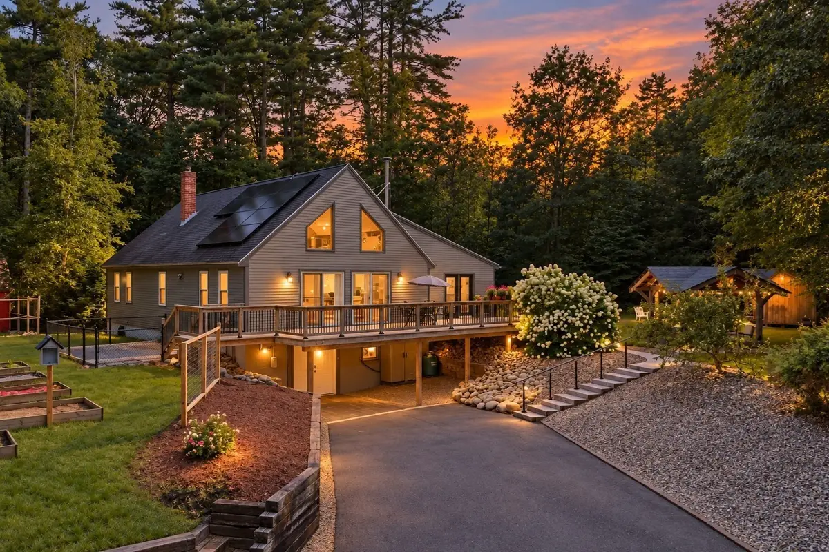 737 New West Townsend Rd, Lunenburg, MA 01462 - #1
