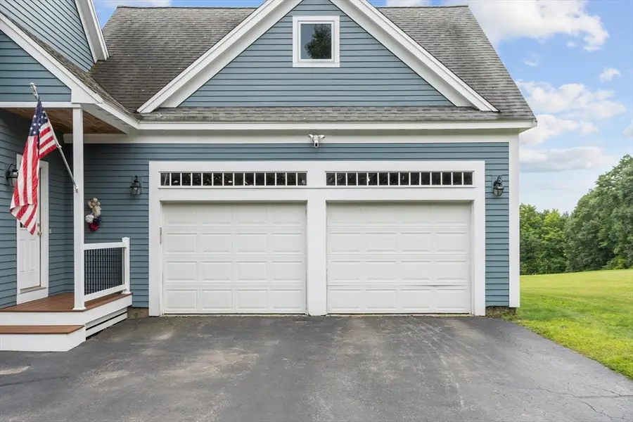 370 Sunnyhill Rd, Lunenburg, MA 01462 - #3