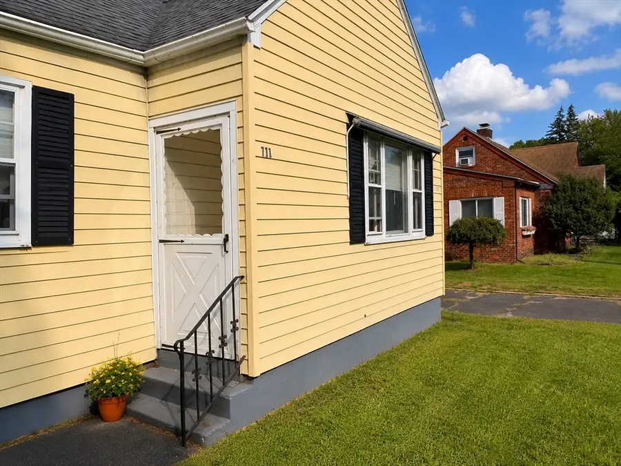 711 Newbury St, Springfield, MA 01104 - #2