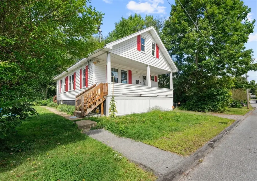 8 Wickman Dr, Gardner, MA 01440 - #3