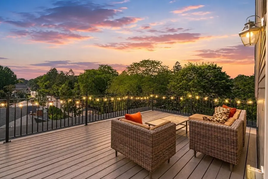829 Lagrange St #4, Boston, MA 02132 - #2