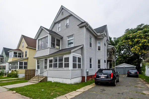 132 Grover St, Springfield, MA 01104
