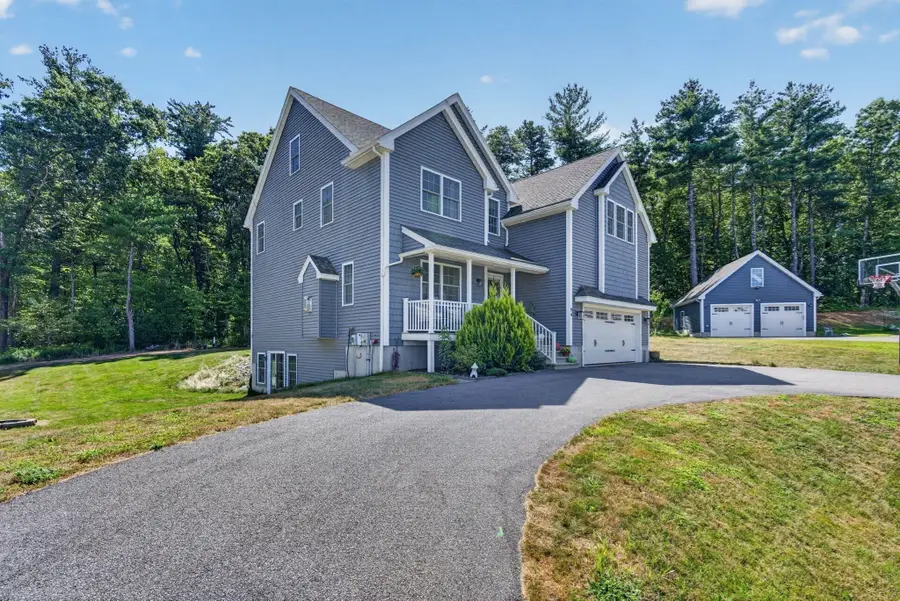 94 Snow Rd, Haverhill, MA 01832 - #2