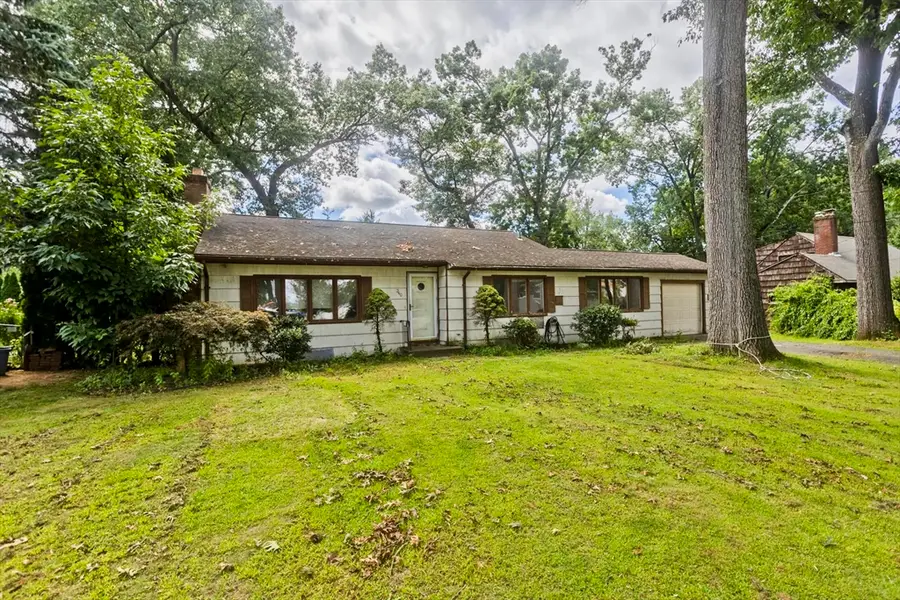 240 E Allen Ridge Rd, Springfield, MA 01118 - #2
