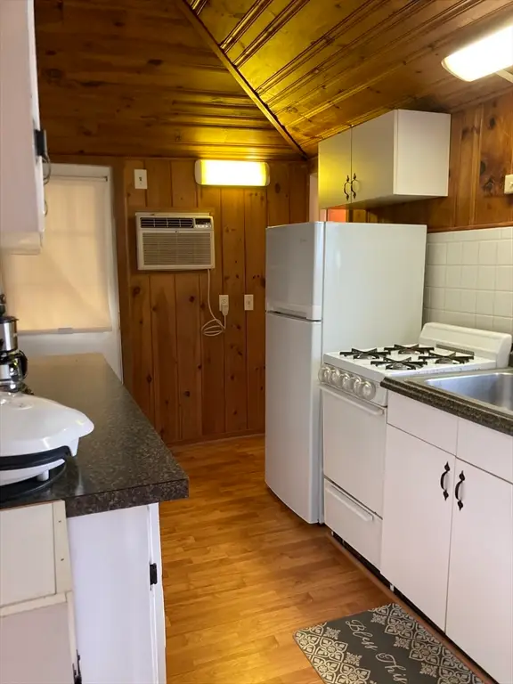12 Thompson Road #C, Bourne, MA 02532 - #2