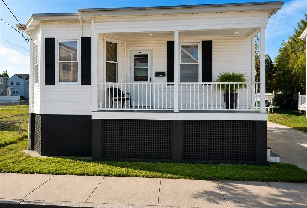 162 Salina St, Providence, RI 02908 - #1