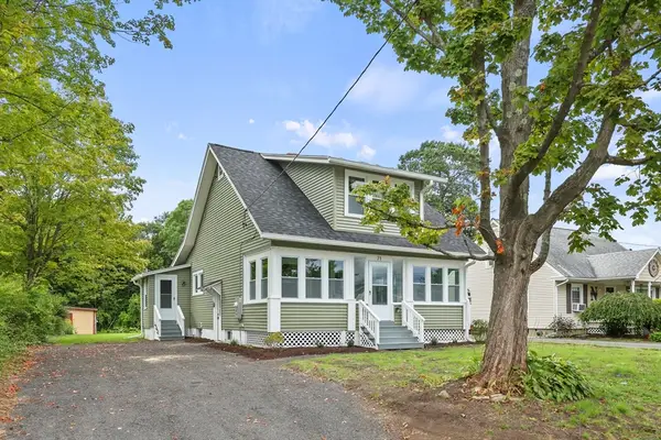 71 Essex St, Pittsfield, MA 01201