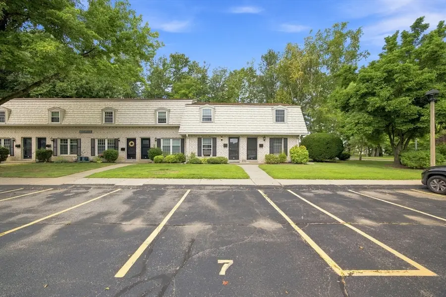 7 Corey Colonial #7, Agawam, MA 01001 - #3