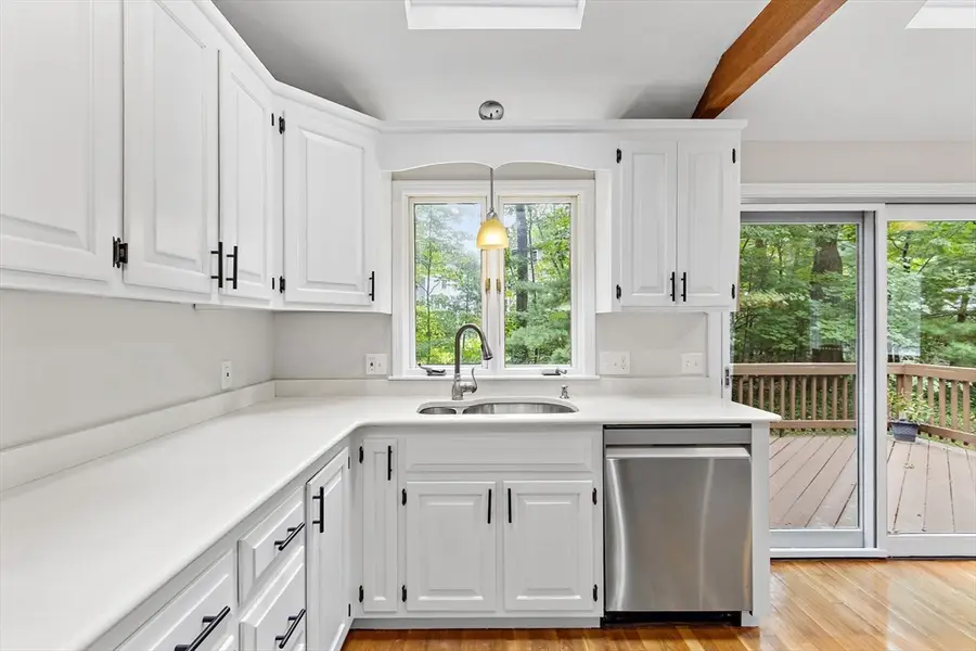 141 Longhill Rd, Franklin, MA 02038 - #3