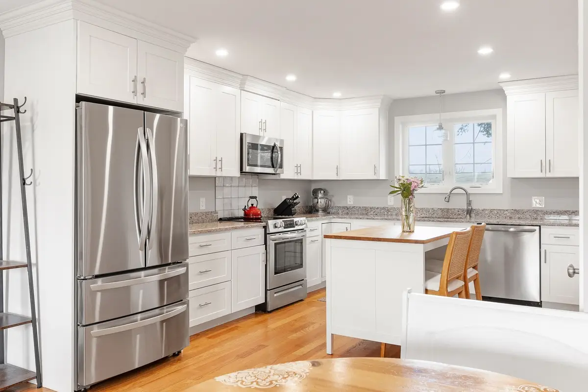 1093 Main St #4, Weymouth, MA 02190 - #1