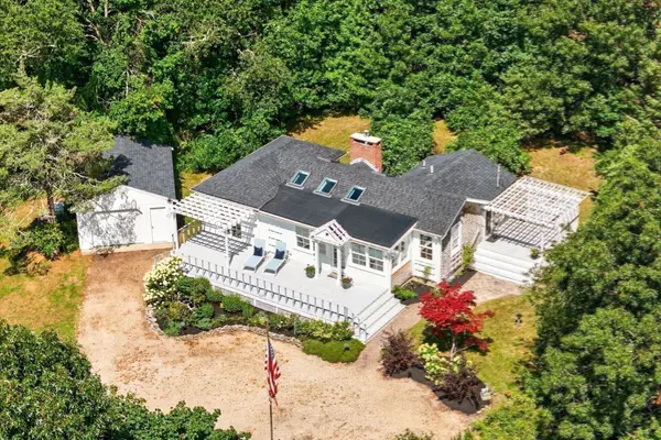 60 Valley Farm Rd, Bourne, MA 02559