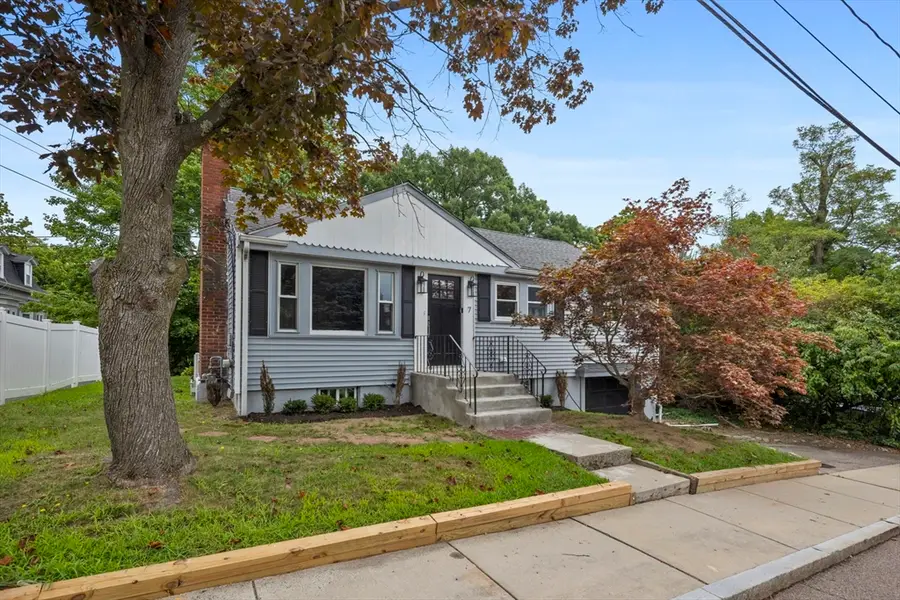 7 Franklin St, Boston, MA 02136 - #3