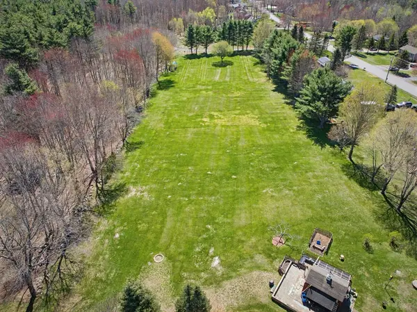 136 Chapel St, Gardner, MA 01440