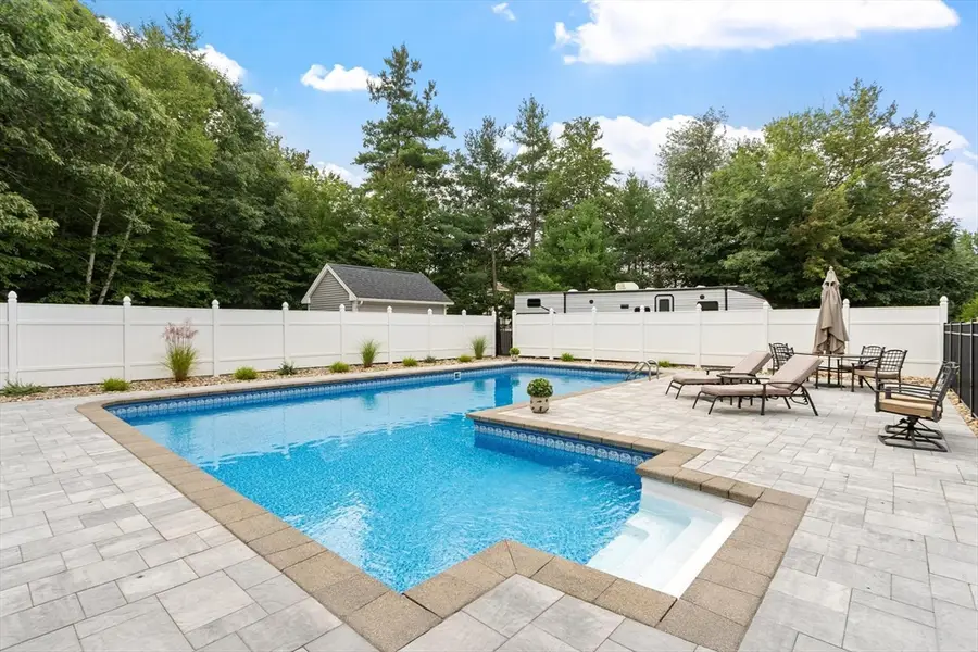 11 Amber Rd, Westminster, MA 01473 - #3