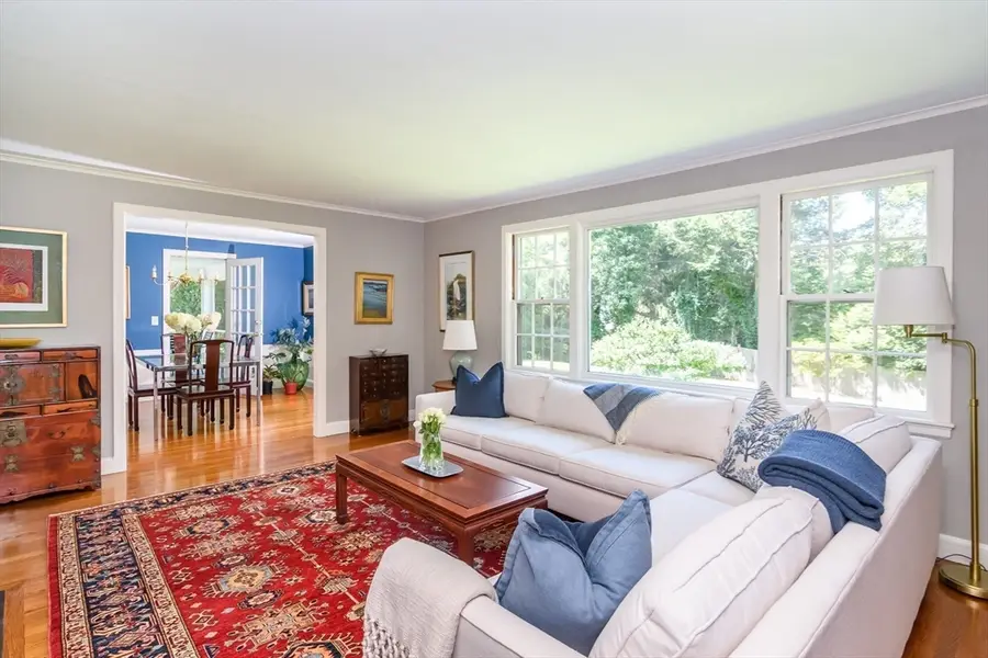 186 Oakland Street, Wellesley, MA 02481 - #3