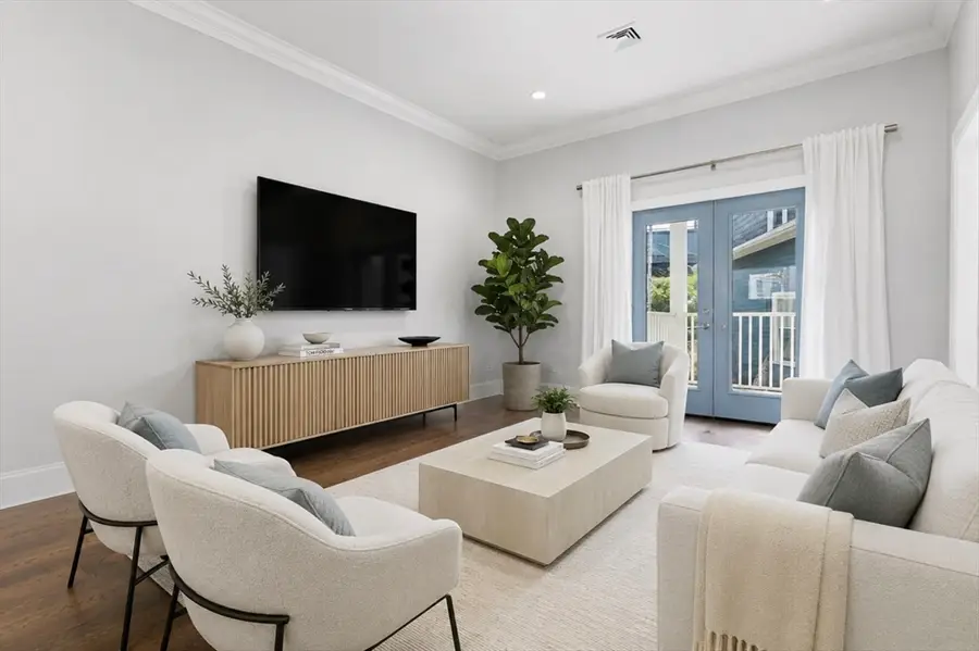 25 Brighton St #1, Boston, MA 02129 - #3
