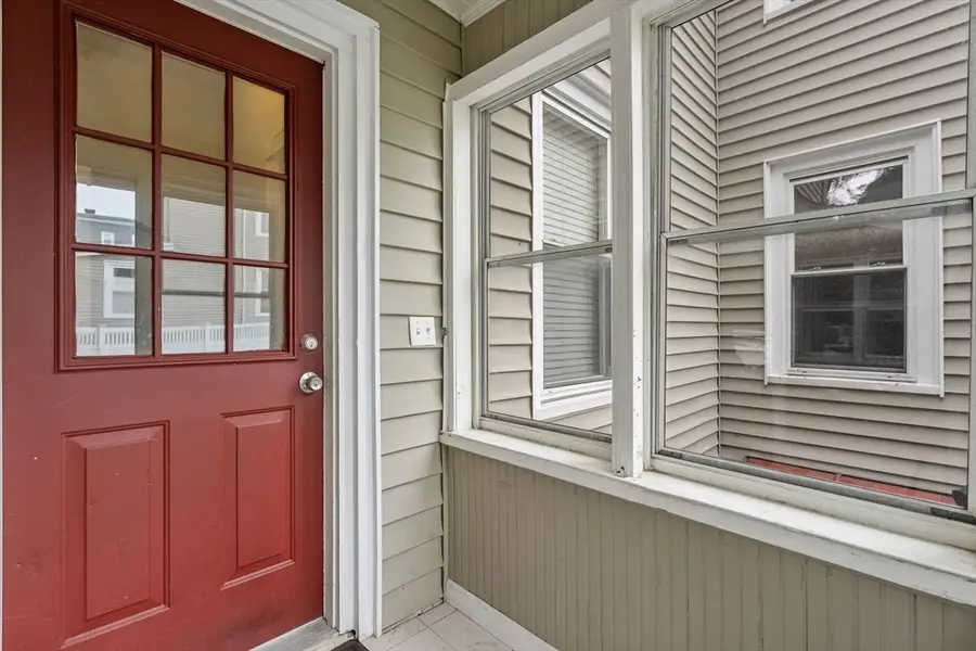 33 Cohasset St #2, Boston, MA 02131 - #3