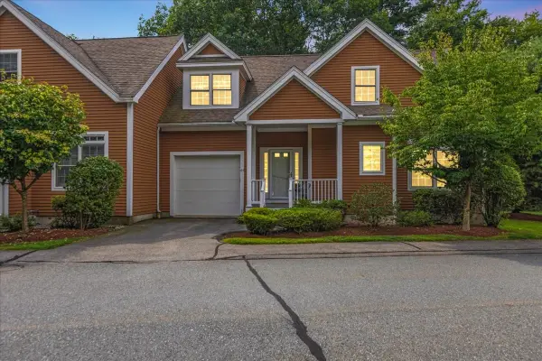 64 Woodland Park Drive #64, Haverhill, MA 01830