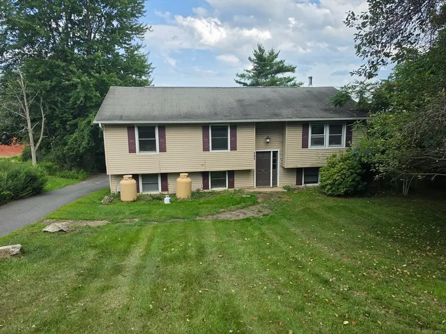 265 N East St, Amherst, MA 01002 - #2