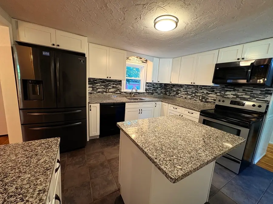 38 Frank St, Middleboro, MA 02346 - #2