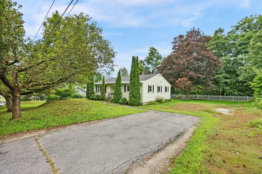 31 Daniels Ter, Cheshire, MA 01225 - #2
