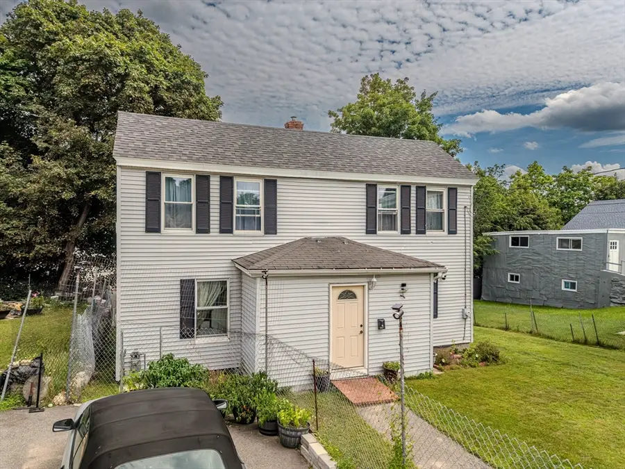 20 Boutelle St, Fitchburg, MA 01420 - #3