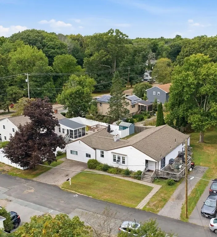 1075 W Elm St Extension, Brockton, MA 02301 - #3