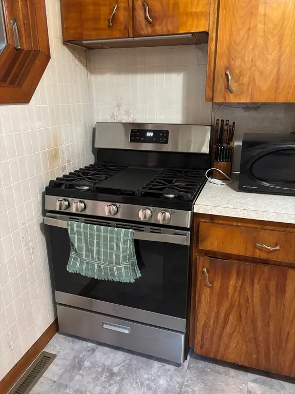 56 Eleventh Ave, Brockton, MA 02302 - #2