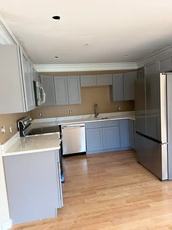 630 Grafton St, Worcester, MA 01604 - #3