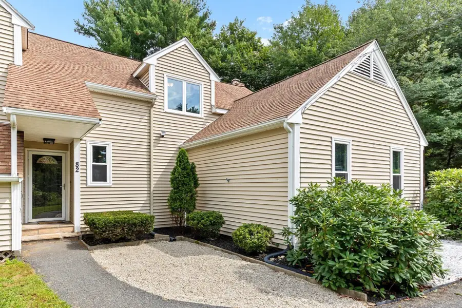 82 Paine #82, Bellingham, MA 02019 - #3