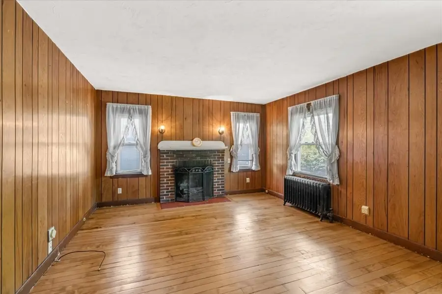 351 Pearl St, Braintree, MA 02184 - #2