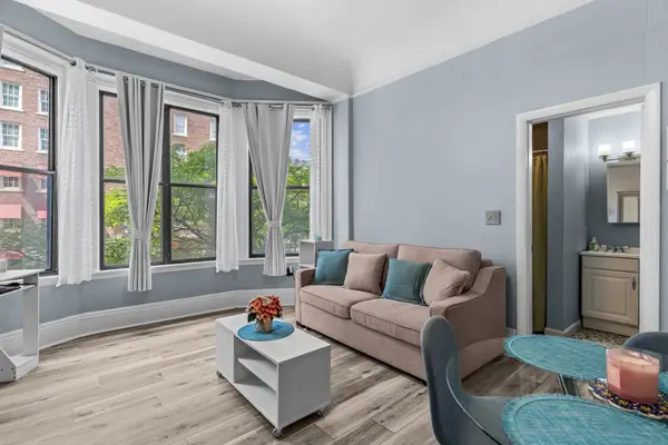 366 Commonwealth Ave #2I, Boston, MA 02115