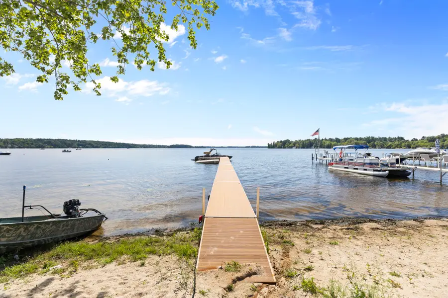 17 Shore Ave, Lakeville, MA 02347 - #2