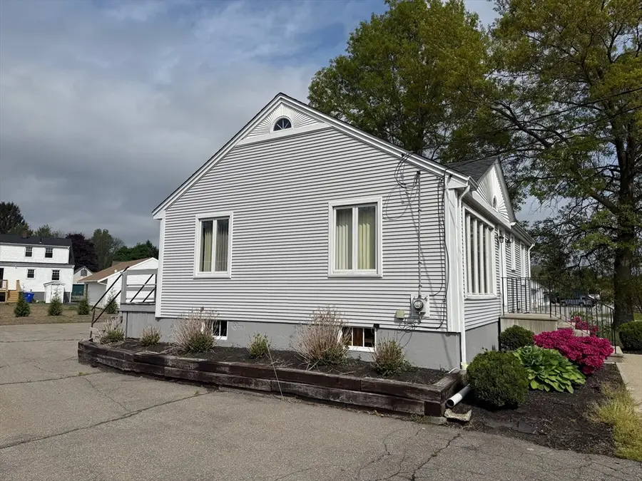 561 County St., Taunton, MA 02780 - #2