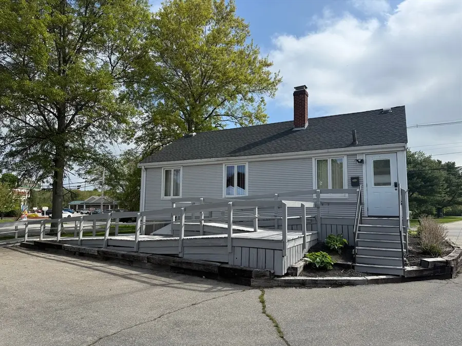 561 County St., Taunton, MA 02780 - #3