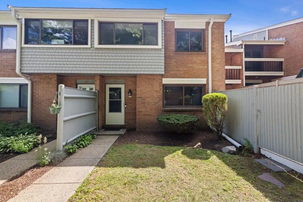 164 Greenbrook Dr #164, Stoughton, MA 02072 - #1