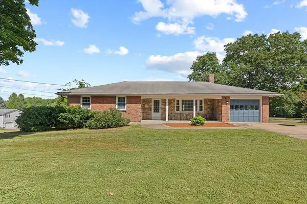 532 Union St, Franklin, MA 02038