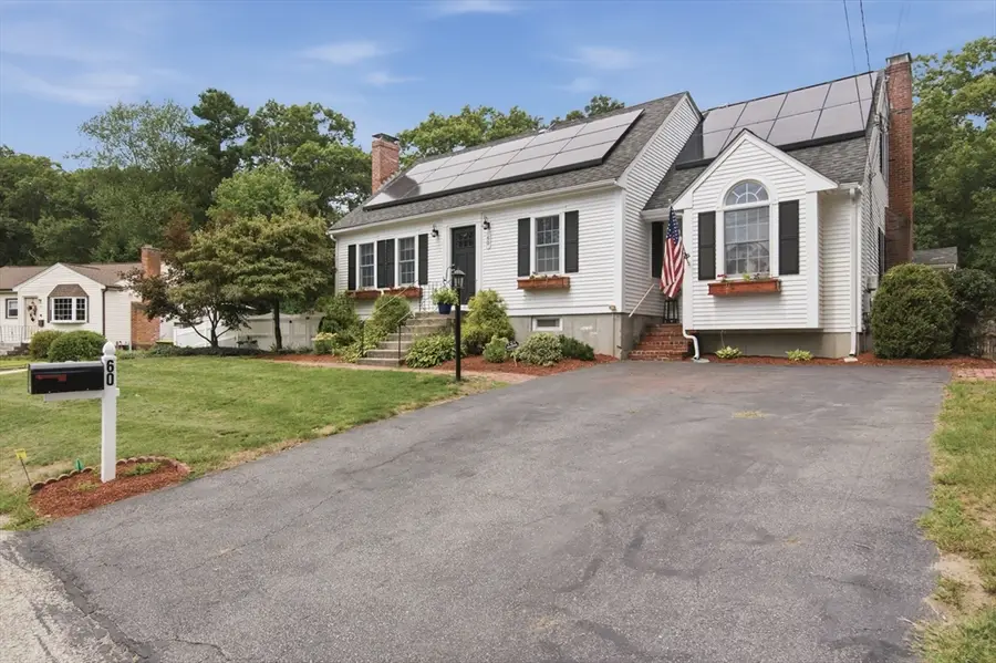 60 Valleyview Rd, Bellingham, MA 02019 - #2