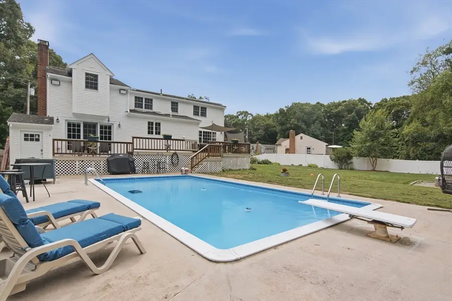 60 Valleyview Rd, Bellingham, MA 02019 - #3