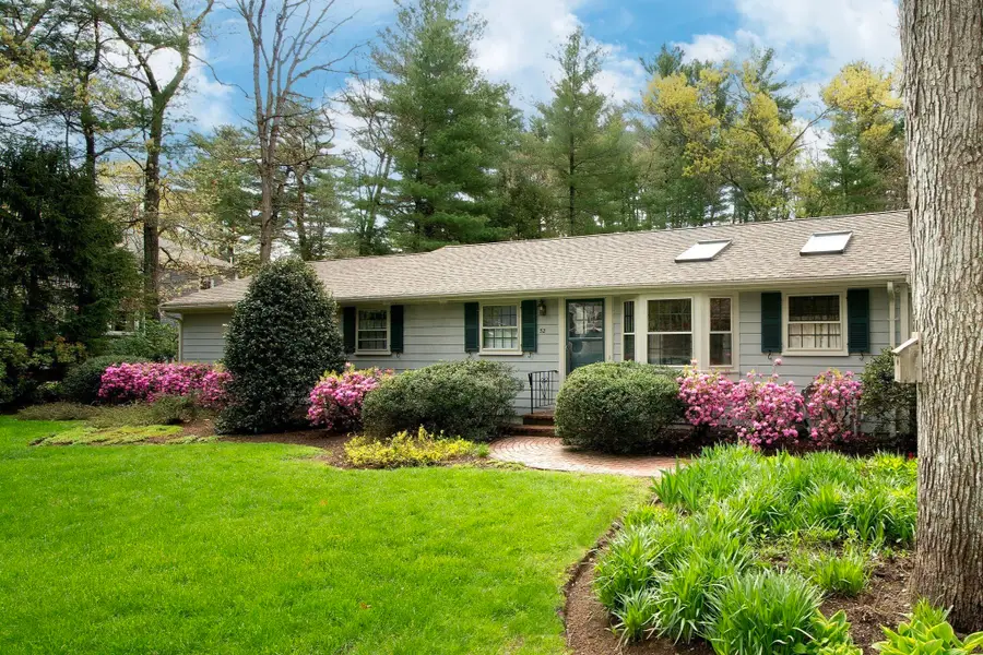 32 Hawthorne, Hanover, MA 02339 - #2