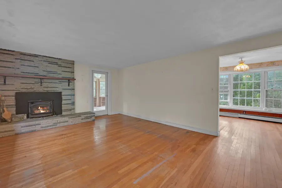 21 Wells Park Rd, Sturbridge, MA 01566 - #3