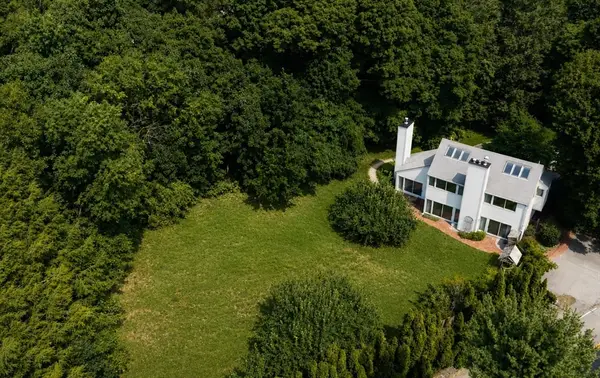 185 Warren Street, Brookline, MA 02445