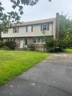 627 Pulaski #right, Bellingham, MA 02019 - #2