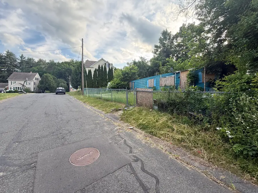 9 Milner St, Ware, MA 01082 - #2