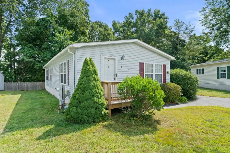 9 Hornbeam, Rockland, MA 02370 - #3
